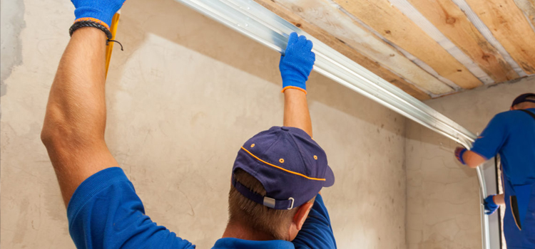 commercial overhead garage door repair in Canyon Lake
