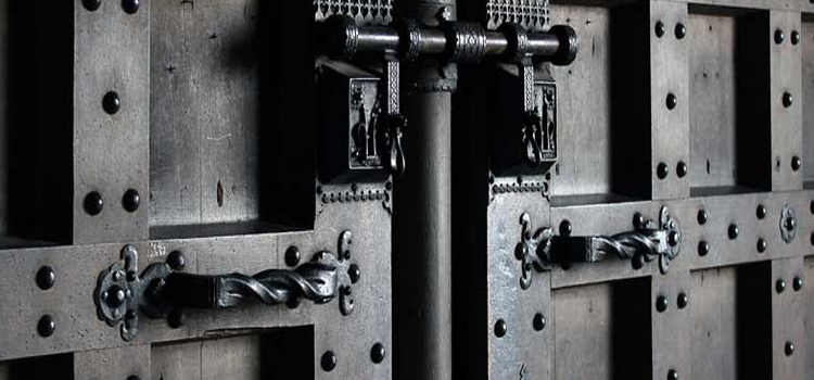 steel entry door repair in Canyon Lake